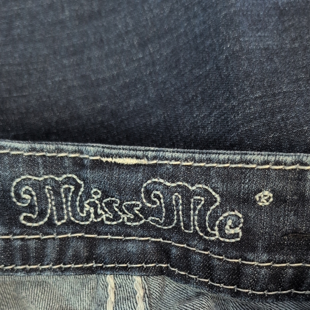 Miss Me Dark Wash Signature Mid Rise Boot Cut Jeans 26 C643 - Picture 8 of 11